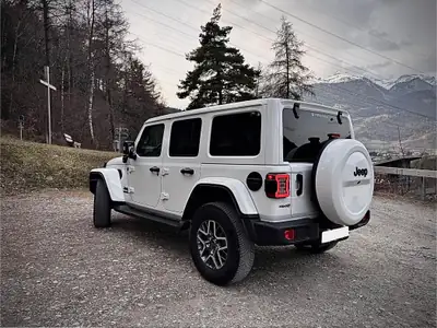Jeep Wrangler 80th Anniversary Unlimited 4xe — Hybride rechargeable, toit convertible, 55 000 km — interior
