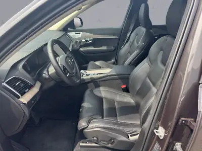 Volvo XC90 2.0 T8 TE Ultimate Dark — Hybride rechargeable 7 places, 41 000 km — Miniatur 9