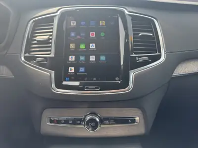 Volvo XC90 2.0 T8 TE Ultimate Dark — Hybride rechargeable 7 places, 41 000 km — Miniatur 15
