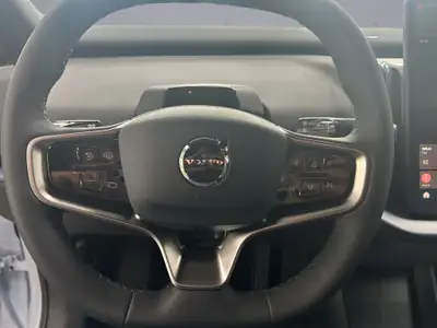 Volvo EX30 E40 Plus — SUV électrique compact, 14'000 km seulement — Miniature 11