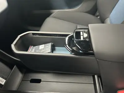 Volvo EX30 E40 Plus — SUV électrique compact, 14'000 km seulement — Miniature 14