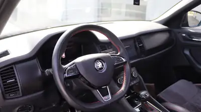 Skoda Kodiaq 2.0 Bi-TDI RS 4x4 — SUV premium diesel 240 ch, intégrale performante — Thumbnail 9