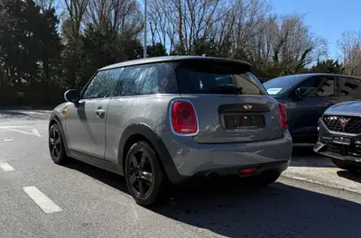MINI One First 2015 — Citadine maligne, entretien complet, garantie 3 mois — Miniature 7