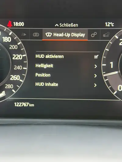 Range Rover Velar R-Dynamic D 300 — SUV premium diesel, 122'770 km, équipement 360° — Thumbnail 20