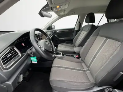 VW T-Roc 1.5 TSI EVO Advance — SUV compact dynamique, première main, 50 300 km — Miniature 9
