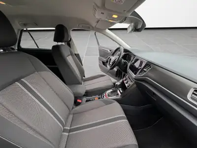 VW T-Roc 1.5 TSI EVO Advance — SUV compact dynamique, première main, 50 300 km — Miniature 15