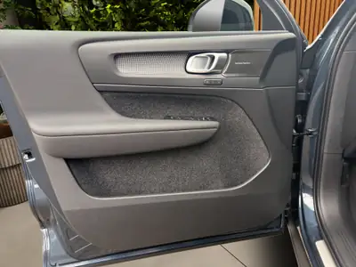 Volvo EC40 Twin Performance Ultra AWD 2026 — Électrique haute performance, quasi neuve — Miniature 15