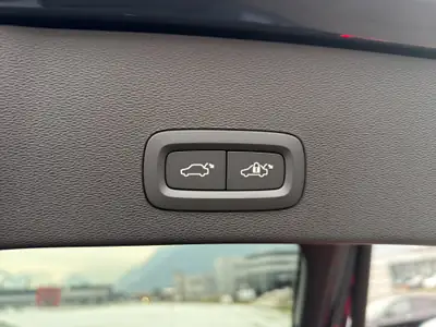 Volvo EC40 Twin Performance Ultra AWD 2026 — Électrique haute performance, quasi neuve — Miniature 19
