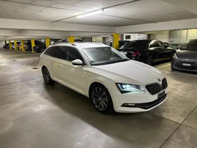Skoda Superb Combi 2.0 TDi L&K 4x4 — Monospace familial robuste, 4x4 intégral et service complet — Thumbnail 7