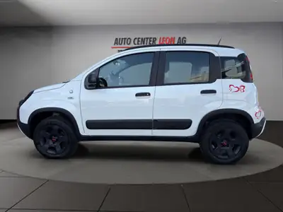 Fiat Panda 0.9 Cross TwinAir Turbo 4x4 — Petit baroudeur robuste et économe — rear view