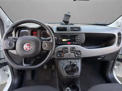 Fiat Panda 0.9 Cross TwinAir Turbo 4x4 — Petit baroudeur robuste et économe — Thumbnail 14