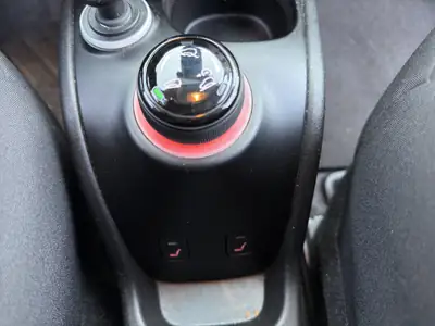 Fiat Panda 0.9 Cross TwinAir Turbo 4x4 — Petit baroudeur robuste et économe — Thumbnail 22