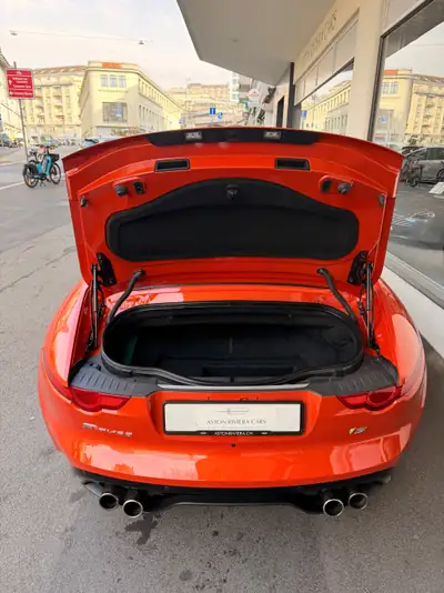 Jaguar F-Type Convertible 5.0 V8 S/C — Roadster British iconique, 495 ch et couleur de lancement — Miniature 14