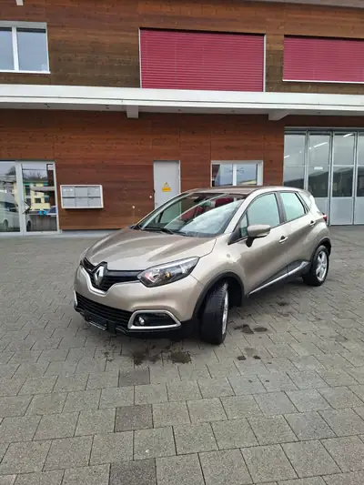 Renault Captur 1.2 T 120 ch — SUV urbain dynamique, sans sinistre, 87 000 km — vista esterna