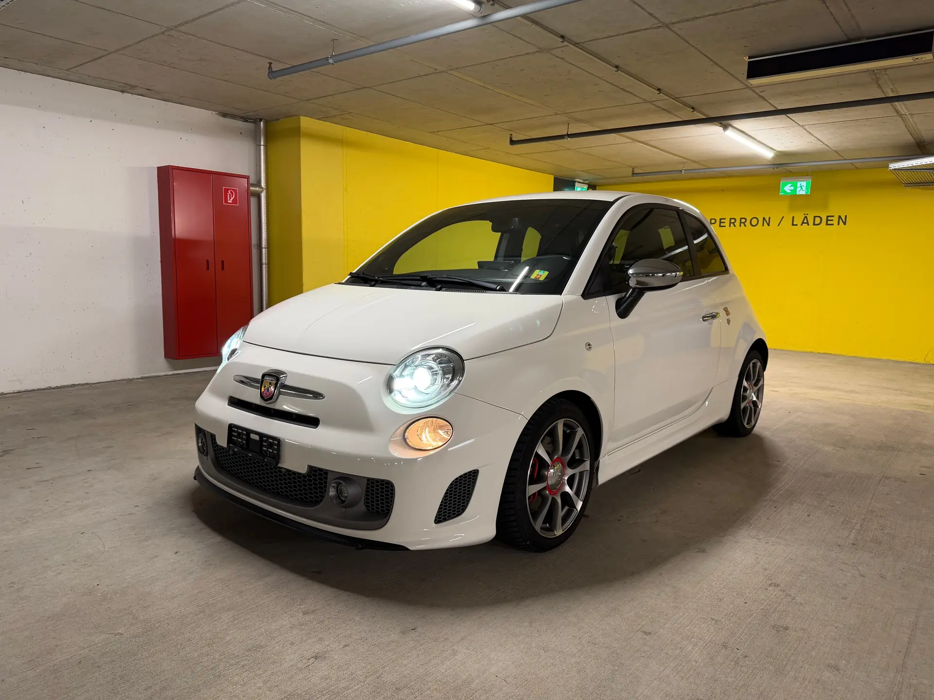 Fiat 595 Abarth 1.4 Turbo — Sportive compacte dynamique, 99'100 km — Außenansicht