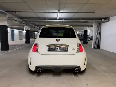 Fiat 595 Abarth 1.4 Turbo — Sportive compacte dynamique, 99'100 km — Detail