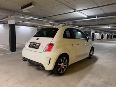 Fiat 595 Abarth 1.4 Turbo — Sportive compacte dynamique, 99'100 km — Armaturenbrett