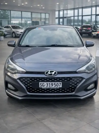 Hyundai i20 1.0 T-GDi Vertex — Citadine dynamique, frais ab MFK et lenkradheizung — fianco