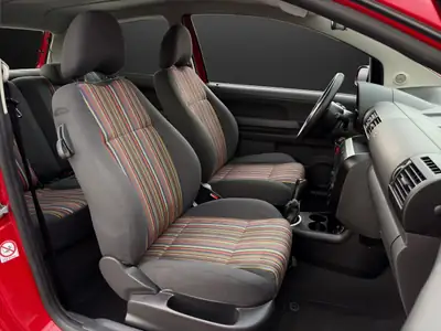 VW Fox 1.4 75 ch — Citadine dynamique, fraîchement révisée et sans sinistre — Miniature 9
