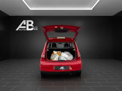 VW Fox 1.4 75 ch — Citadine dynamique, fraîchement révisée et sans sinistre — Miniature 12
