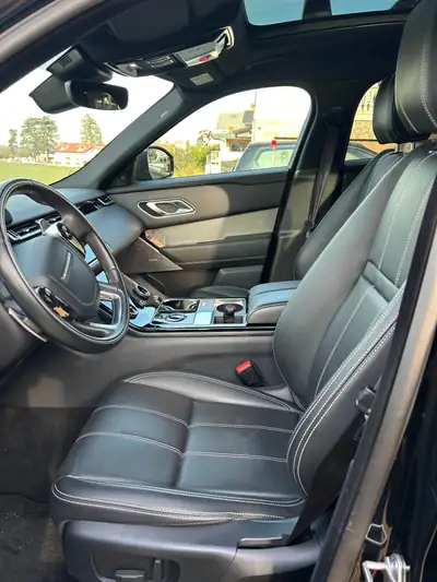 Land Rover Range Rover Velar R-Dynamic P 300 — SUV Premium 2019, 68'610 km, Moteur Essence Performant — interior