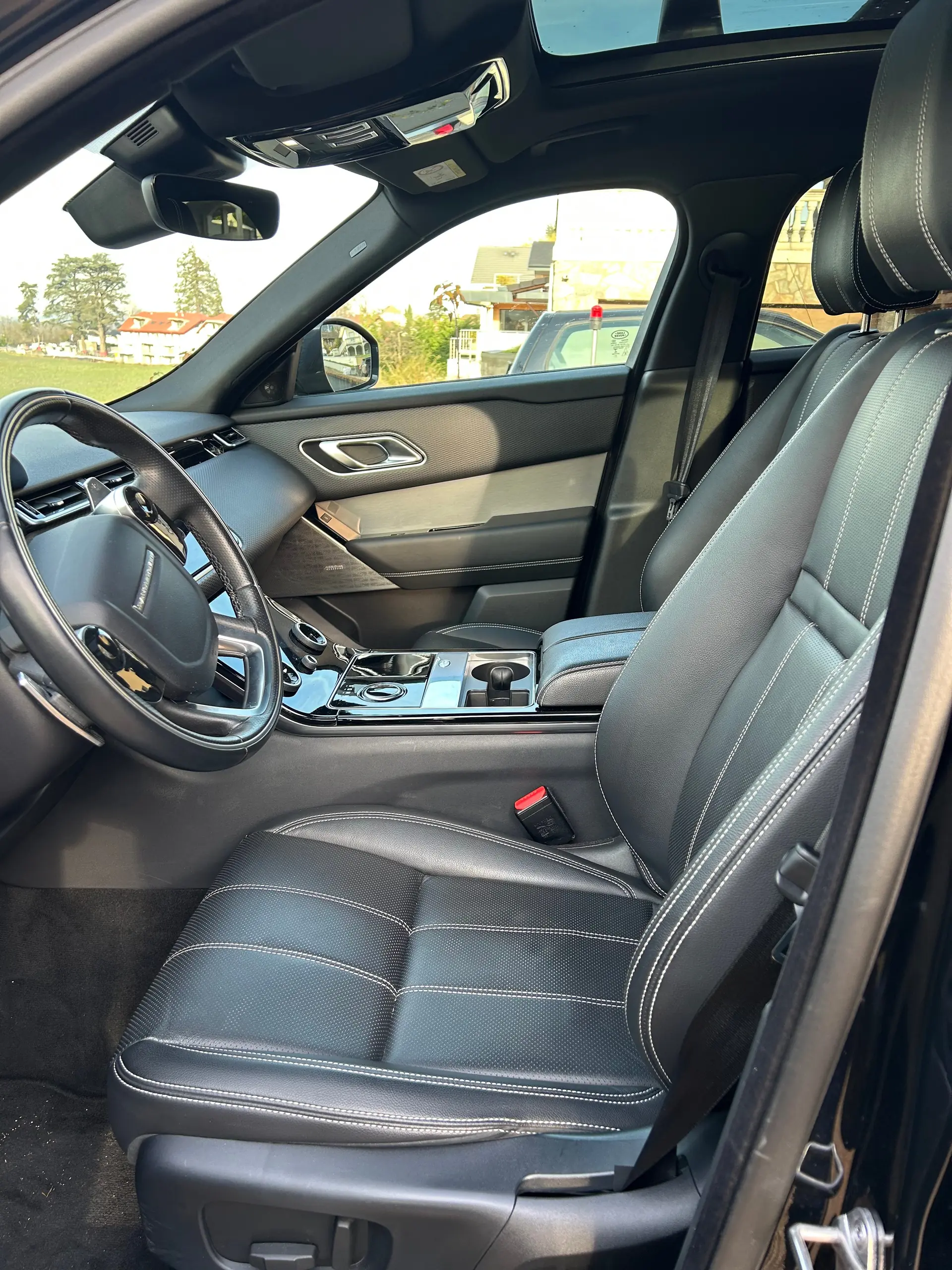 Land Rover Range Rover Velar 2019 occasion Geneve — 4