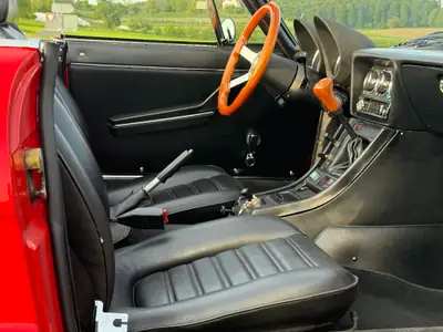 Alfa Romeo Spider 2.0 Veloce 1982 — Cabriolet légendaire, 129'200 km, sans sinistre — Miniature 15