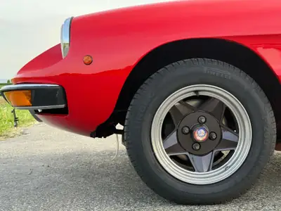 Alfa Romeo Spider 2.0 Veloce 1982 — Cabriolet légendaire, 129'200 km, sans sinistre — Miniature 18