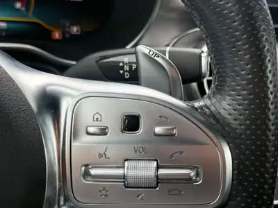 Mercedes-Benz C 43 AMG Cabriolet 4Matic — Décapotable sportive 390 ch, kilométrage modéré — Thumbnail 21