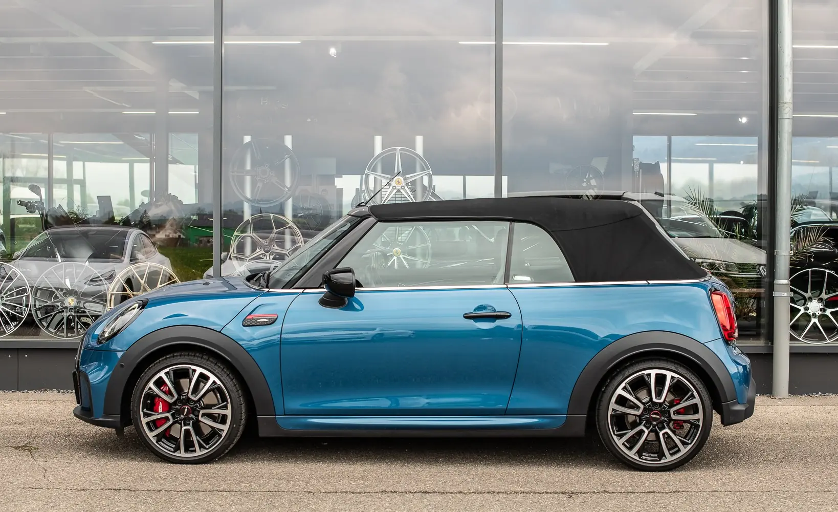 MINI Cabrio 2024 occasion Bassecourt — 3