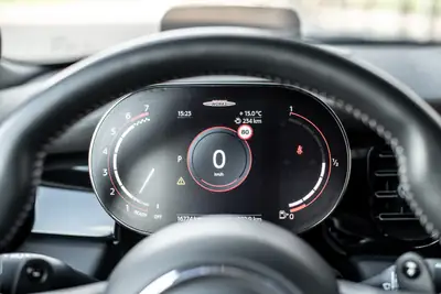 MINI Cooper JCW Cabrio — Cabriolet sportif 231 ch, faible kilométrage, garantie 48 mois — Thumbnail 17