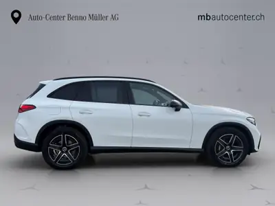 Mercedes-Benz GLC 200 AMG Line 4Matic — SUV hybride essence, prestations premium à bas kilométrage — Miniature 7