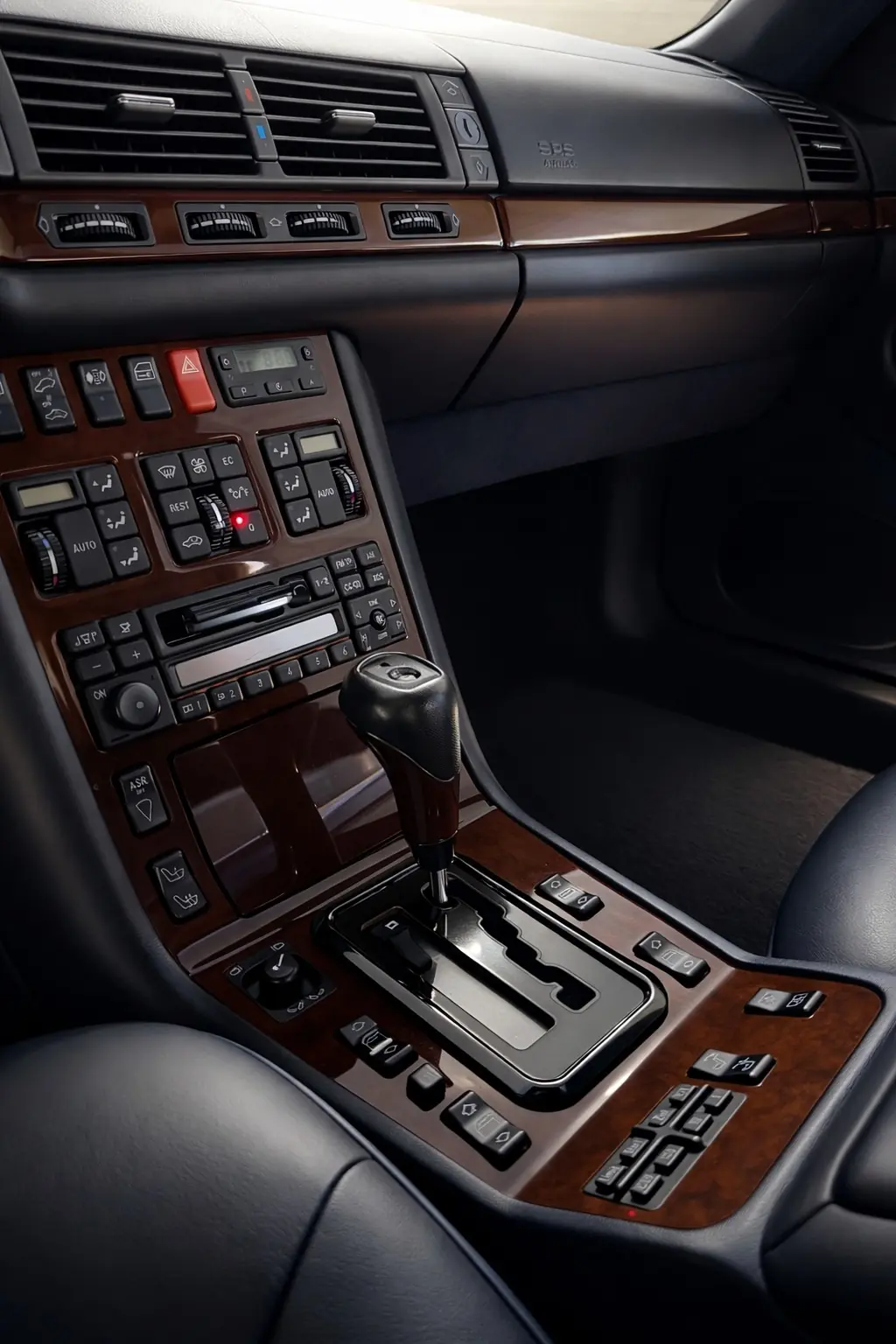 Mercedes-Benz S 600 1995 occasion Schwyz — 4