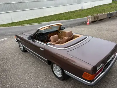 Mercedes-Benz SL 280 — Roadster iconique de 1981, sans accident, prêt pour la route — fianco