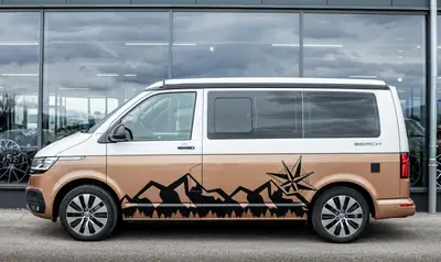 VW T6.1 Californie BiTDI Beach — Camping-car 4x4, 204 ch, 52'450 km seulement — exterior view