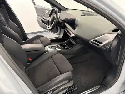 BMW 120 M Sport Pro 2025 — Berline dynamique, garantie constructeur, très peu de km — Thumbnail 9