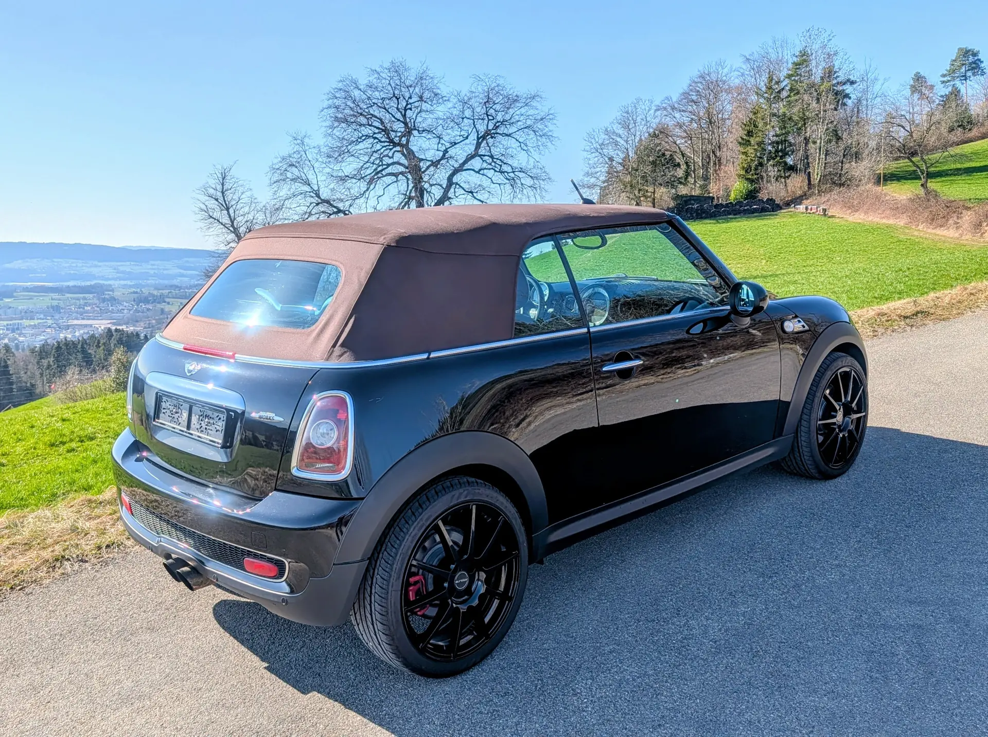 MINI Cooper Cabrio John Cooper Works — Cabriolet sportif 211 ch, sans accident — Außenansicht
