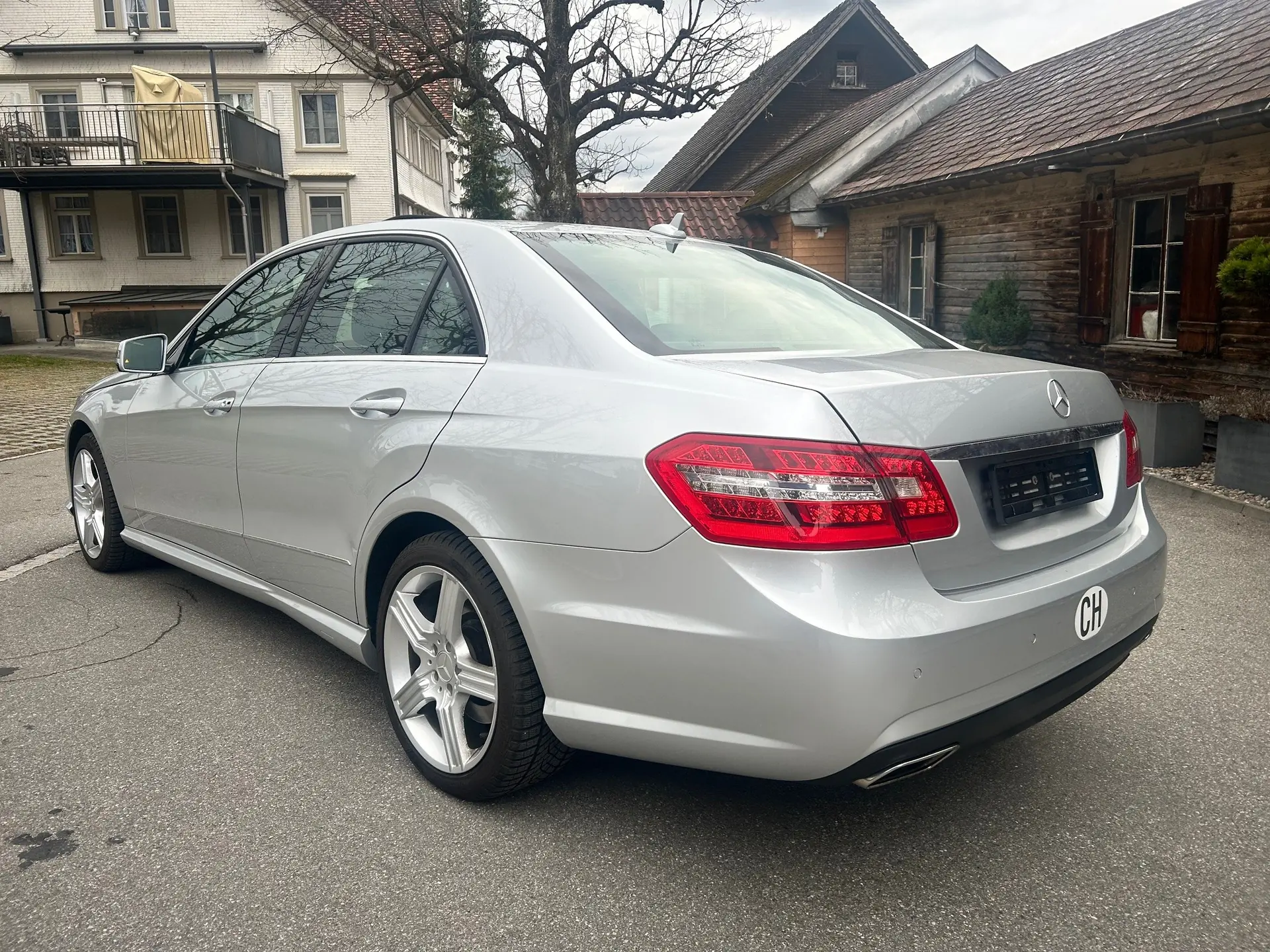 Mercedes-Benz E 500 2012 occasion Appenzell — 3