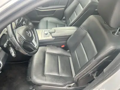 Mercedes-Benz E 500 CGI BlueEfficiency — Berline prestigieuse 408 ch, 4Matic, état impeccable — Miniatur 8