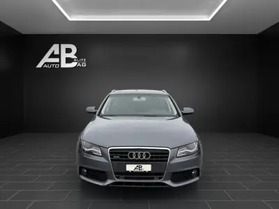 Audi A4 Avant 2.0 TFSI Quattro — Break premium polyvalent, tout-terrain et fiable — vue extérieure