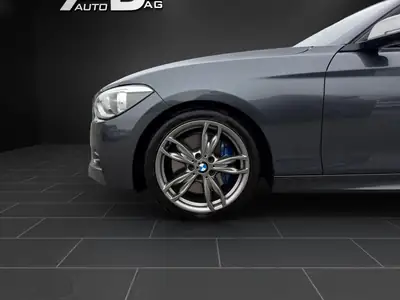 BMW M135i Steptronic — Berline sport 320 ch, entretien récent — Miniature 14