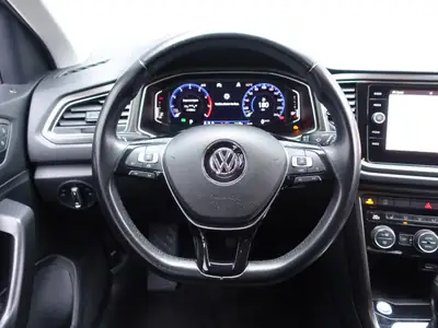 VW T-Roc 1.5 TSI EVO Advance DSG — Compact SUV urbain performant, 36'550 km — Thumbnail 12
