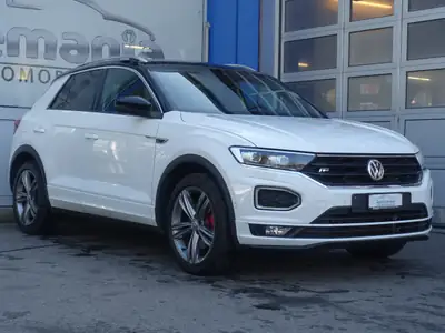 Volkswagen T-Roc 2.0 TSI 190 ch — SUV complet avec transmission intégrale et équipements premium — exterior view