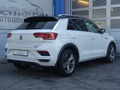 Volkswagen T-Roc 2.0 TSI 190 ch — SUV complet avec transmission intégrale et équipements premium — dashboard