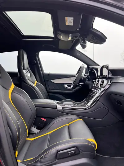 Mercedes-Benz GLC 63 AMG Coupé — 510 ch, design haute performance, 47'000 km — cruscotto