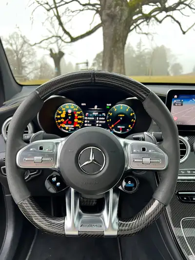 Mercedes-Benz GLC 63 AMG Coupé — 510 ch, design haute performance, 47'000 km — Miniatura 10