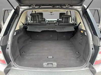 Land Rover Range Rover Sport 3.6 TDV8 — SUV premium diesel, sans accident, équipé cuir — Thumbnail 19