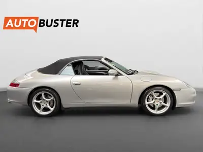 Porsche 911 Carrera 4 Cabriolet 2003 — Roadster mythique, état neuf, 22 798 km — détail