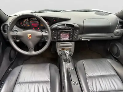 Porsche 911 Carrera 4 Cabriolet 2003 — Roadster mythique, état neuf, 22 798 km — Miniature 13