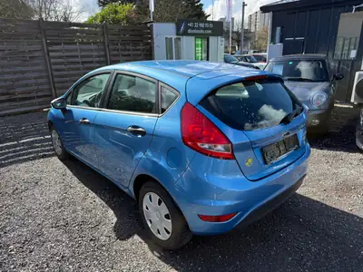 Ford Fiesta 1.25 16V Ambiente — Citadine fiable, climatisée et entretenue — détail